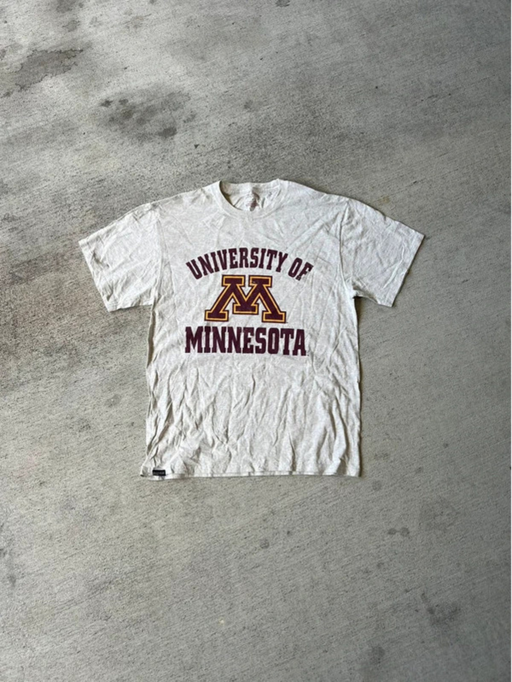 2000s University Of Minnesota Tee